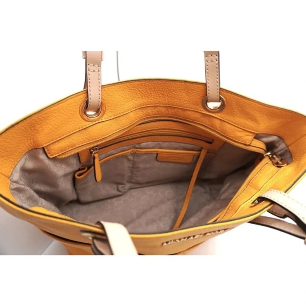 Michael Kors Bedford Mustard‎ Yellow Pebbled Leather Tote Gold Hardware 38-132